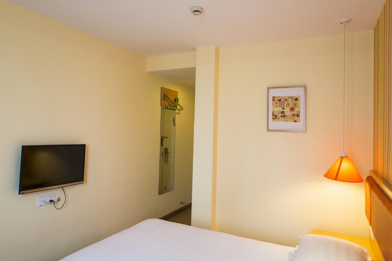 Home Inn Beijing North Taipingzhuang Haidian Exterior photo